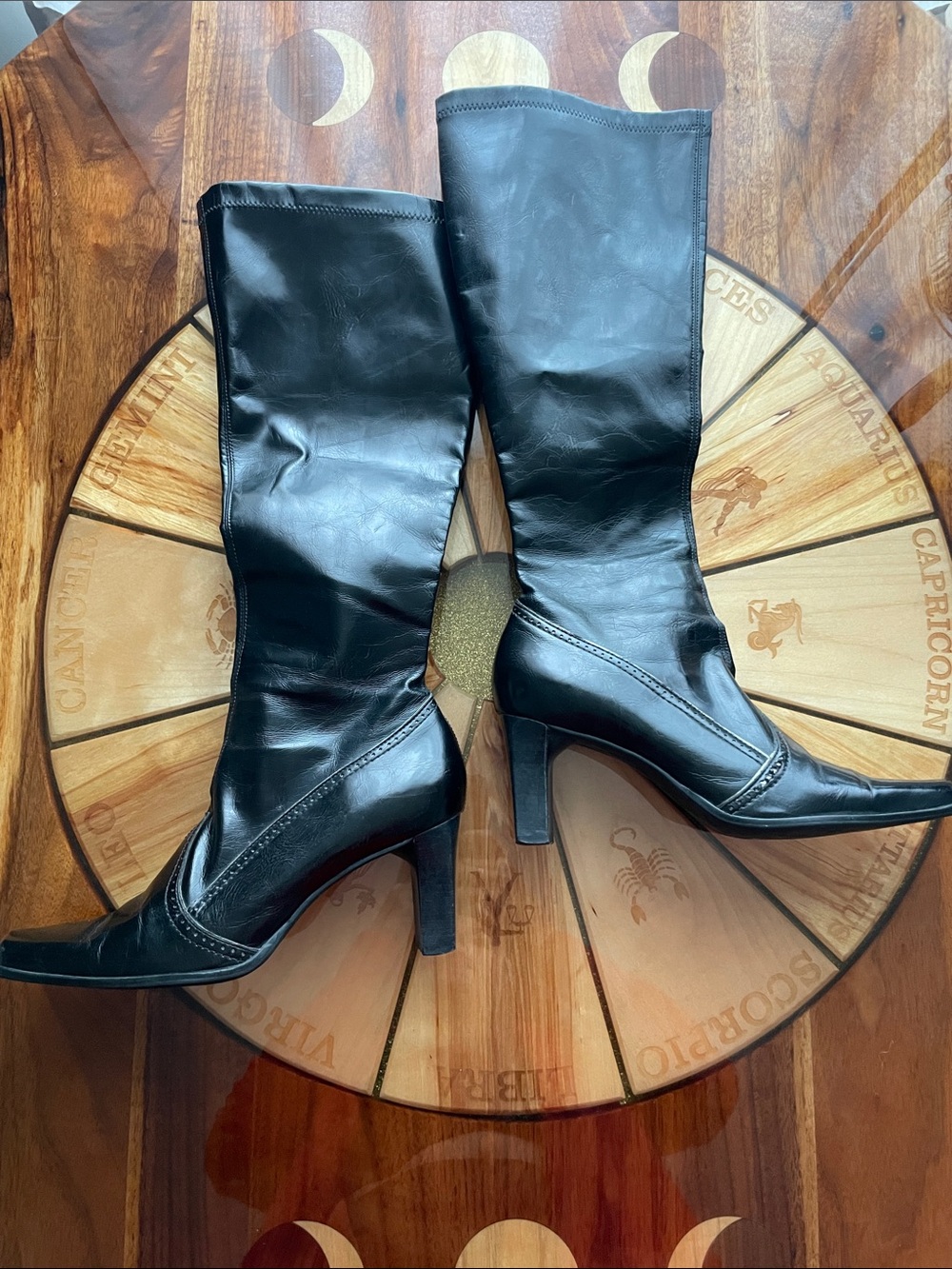 Franco Sarto early 2000’s Tall Faux Leather Boots Square Toe